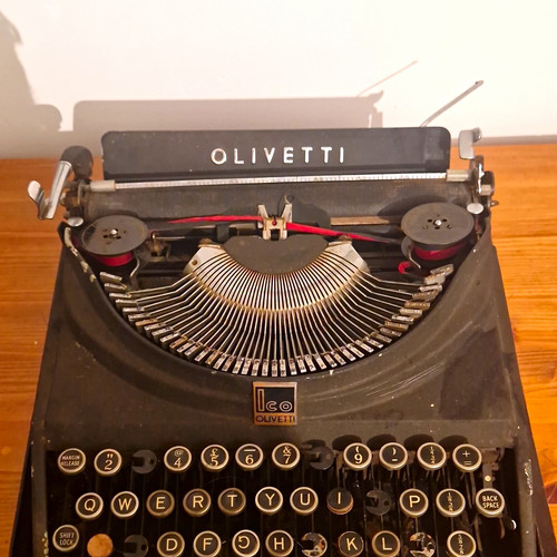 Olivetti ico type - ico, black