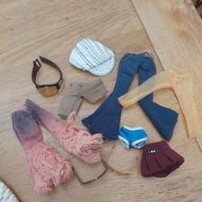 bratz doll clothes bundle