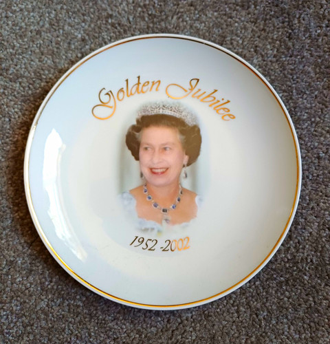 Queen elizabeth golden - ii,