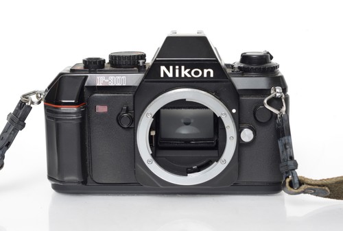 Nikon f301 35mm slr film - f301,