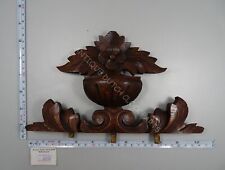 WOODEN CROWN FOR A GERMAN