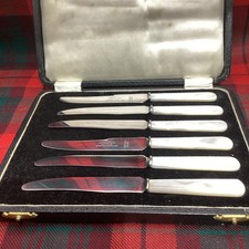 Beautiful Cased Set Of 6 Table