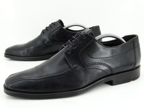 Lloyd shoes half - half,