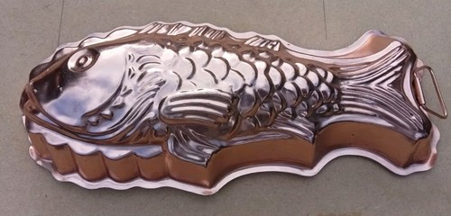 Vintage copper fish jelly - copper,