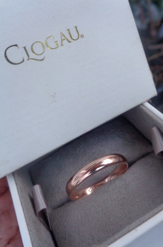 Clogau gold wedding ring welsh - clogau,
