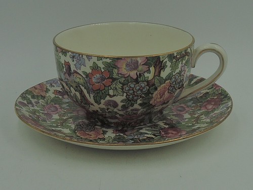 Vintage crown ducal ware - crown,