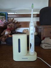 Philips Sonicare Flexcare Platinum Connected Sonic Electric Toothbrush White