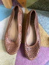 Ladies Clarks Active Air Sole Wide Fit 8 42