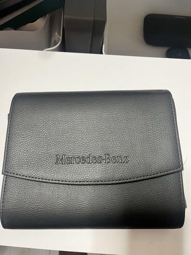 Mercedes class hand book - mercedes,