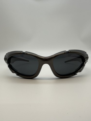 Oakley vintage 90s plate - oakley,
