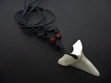 A MENS/BOYS  BLACK CORD  WHITE