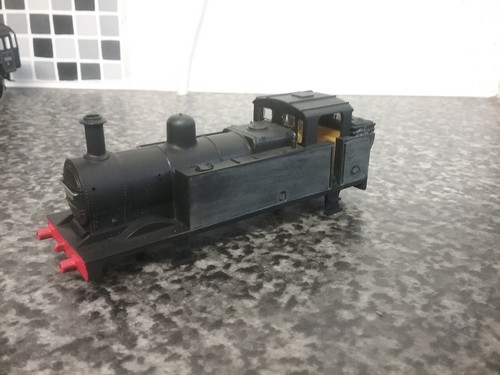 Gauge hornby black jinty - black,