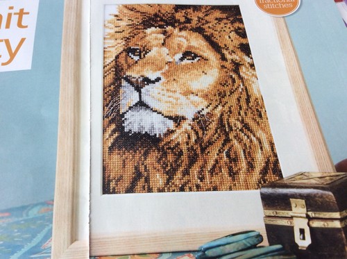 Pollyanna pickering lion - pickering,
