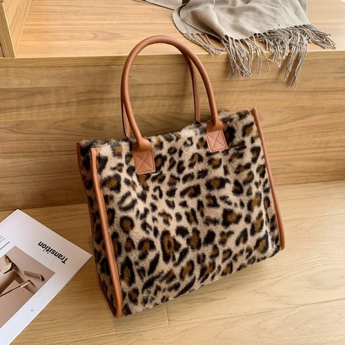 Winter faux fur leopard print - winter,