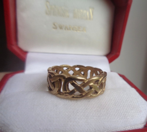 Gold celtic wedding ring - gold, 9ct