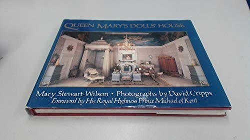 Queen mary dolls house - dolls, by