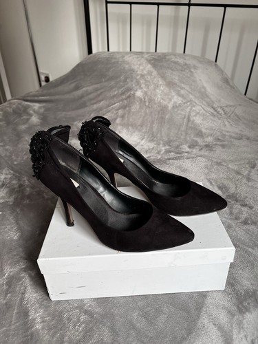 Stunning black court shoes - court,