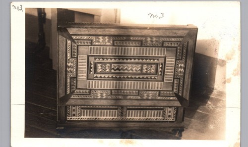 Handsome inlaid table c1910 - table,