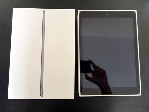 Used apple ipad 7th - 7th, generation