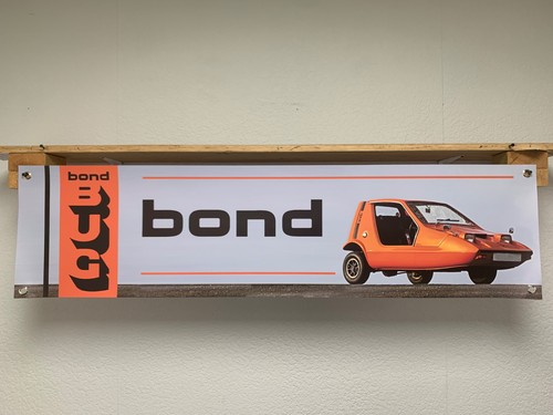 Bond bug car - bond,
