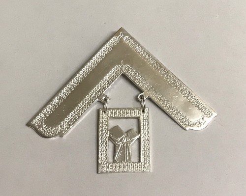 Craft past master collar jewel - past,