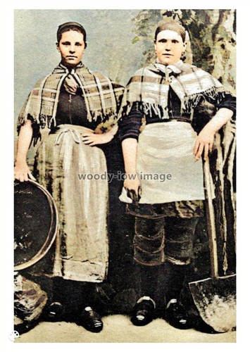 Ptc4529 lancs young girls - -, lancs.