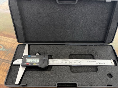Digital dept gauge - digital,
