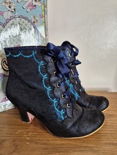 Irregular Choice Chinese