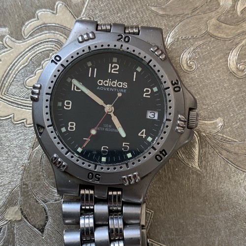 Adidas adventure quartz date - adventure,