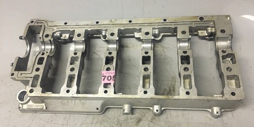 Camshaft carrier housing - camshaft,