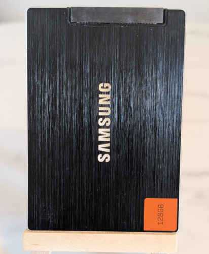 Samsung ssd 830 series - 830,