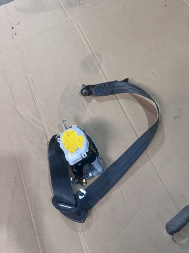 Hyundai i10 seat belt - i10,