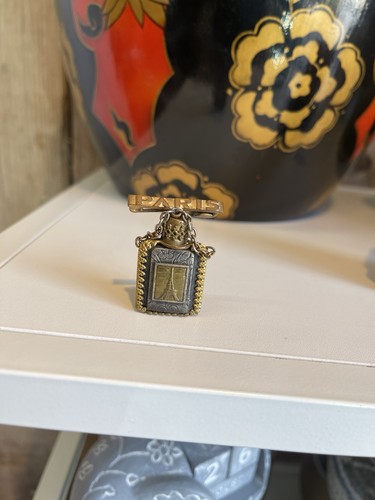 Vintage paris souvenir - souvenir, perfume