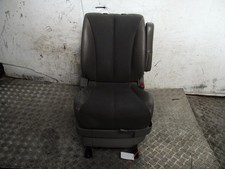 Nissan Elgrand Right Driver Offside Front Seat 87019wl000 Mk2 E51 2002-2009U