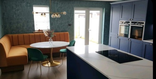 Kitchen dining corner - dining, seating