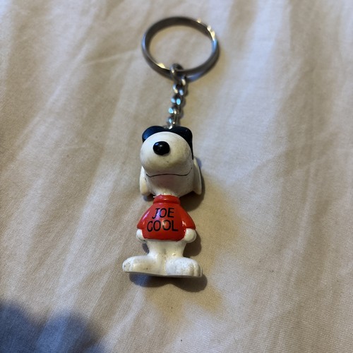 Vintage snoopy keychain - snoopy,