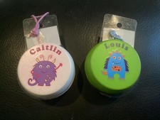 GIRLS & BOYS STOCKING FILLER WOODEN  YOYO / YO-YO  ( CHOOSE NAME FROM DROPBOX )