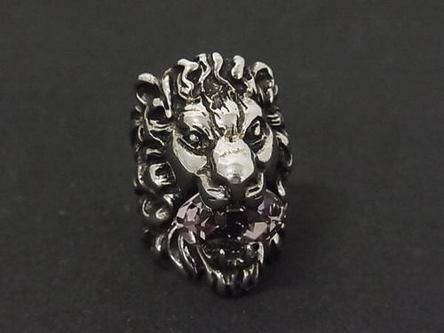 Gucci lion head ring silver - gucci,