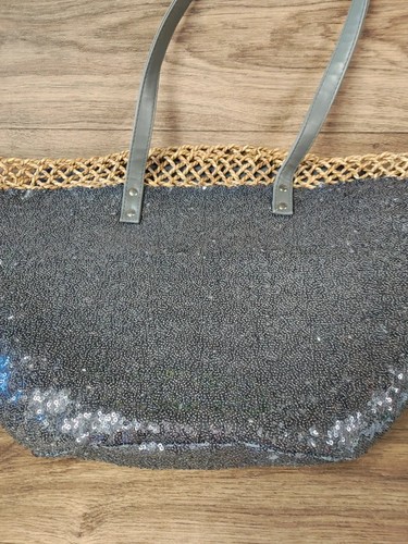 Ale hop shopping - shopping, sequin