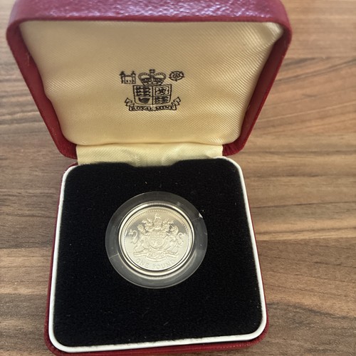 1983 british one pound - 1983,