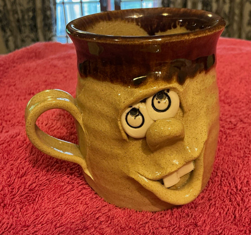 Ugly face mug beige - mug, brown