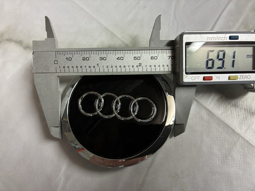 Audi 69mm wheel centre cap