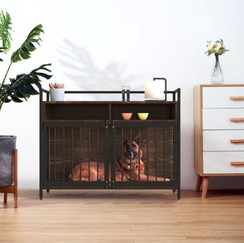 Wooden dog crate - in,