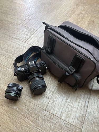 Minolta 300 black - minolta, slr