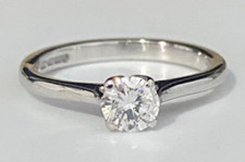 18K White Gold & 0.35CT