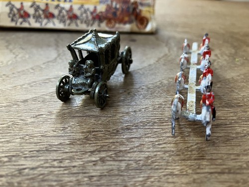 Miniature model royal - model, coach