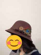 Brown Vintage 1930s Style Felt