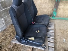 2017 TOYOTA HILUX SINGLE CAB ACTIVE MODEL FRONT SEATS PAIR  CW SEAT COVERS