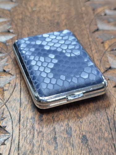 Blue snakeskin effect vesta - blue,