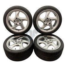 Porsche Twist 18 Inch